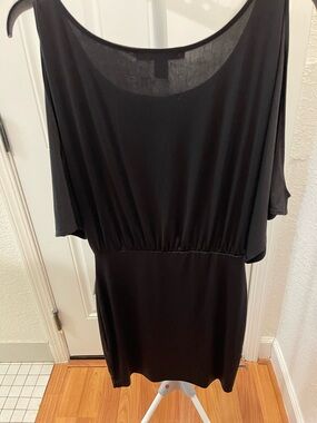 Black Women's Scoop Neck Short Peek-a-Boo Short Sleeve Dress